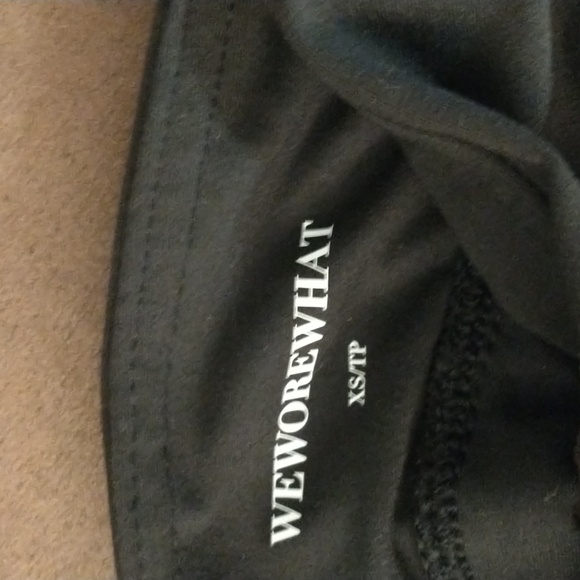 WeWoreWhat Leggings and bralette And Lululemon Chevron Style Capris - Picture 9 of 11